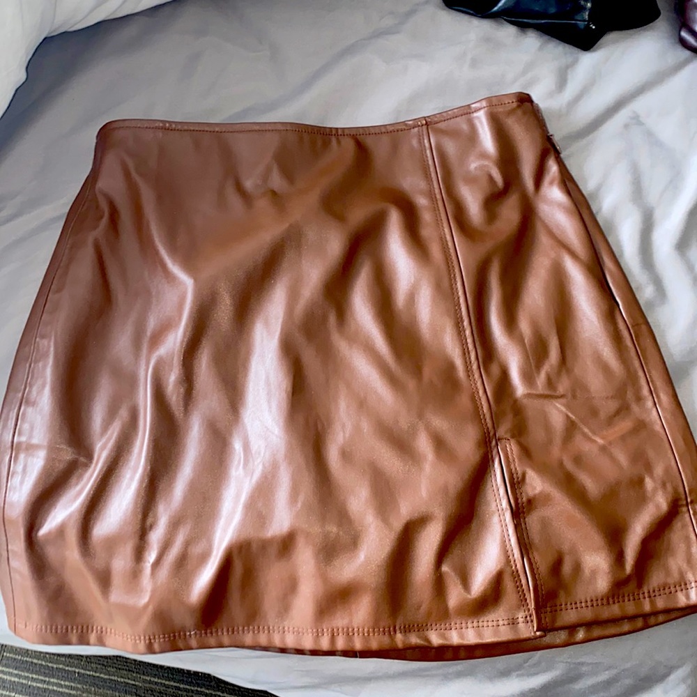 Kendall and Kylie brown skirt
